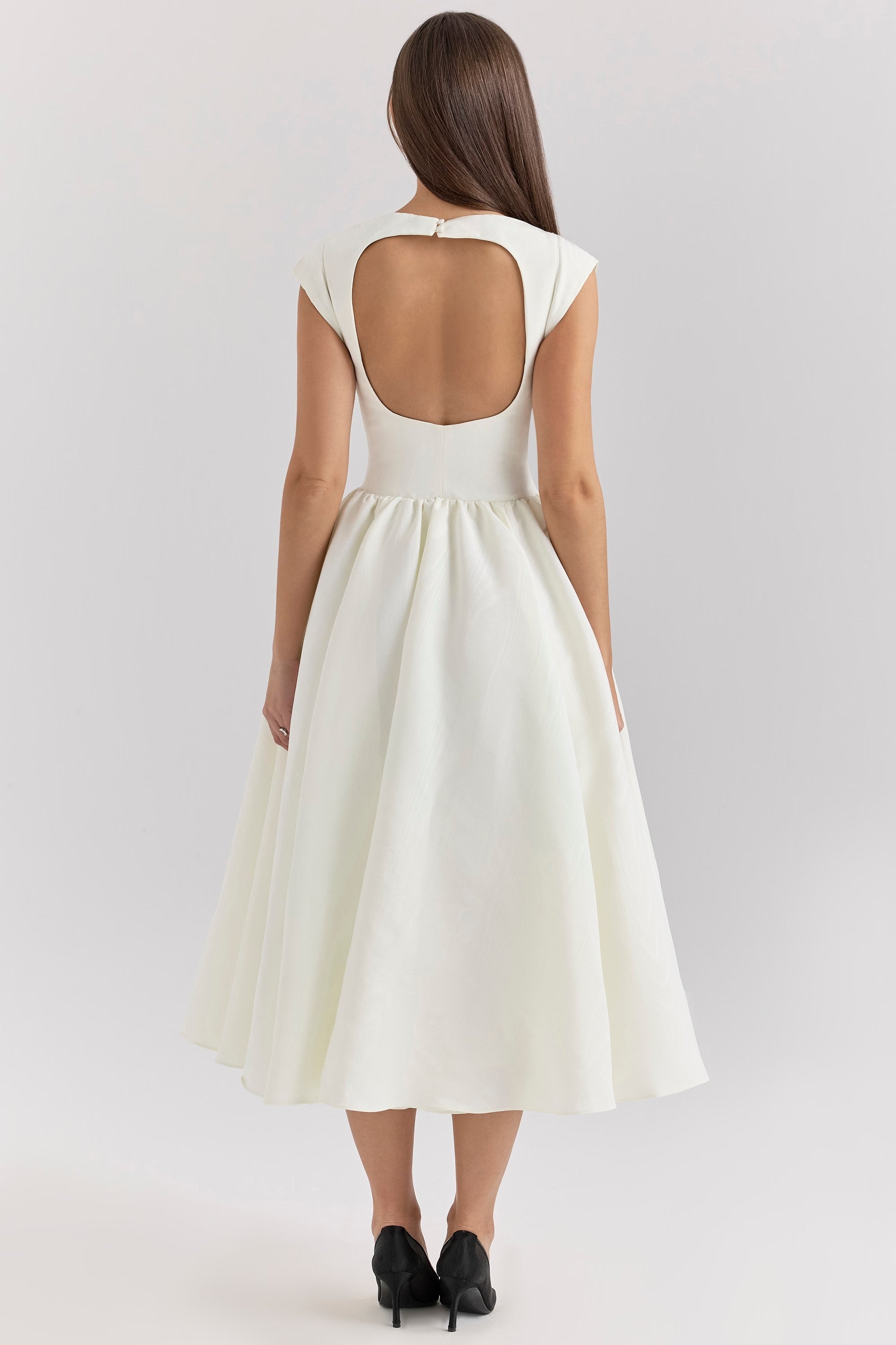 Stellara Dress - Classy Chique & Comfy