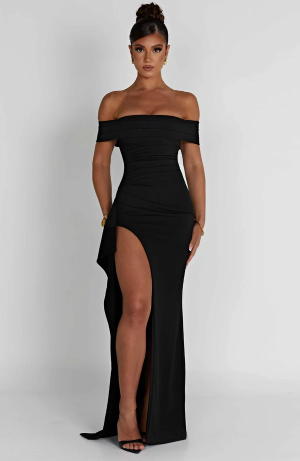 Valentisse | Off-shoulder silhouette