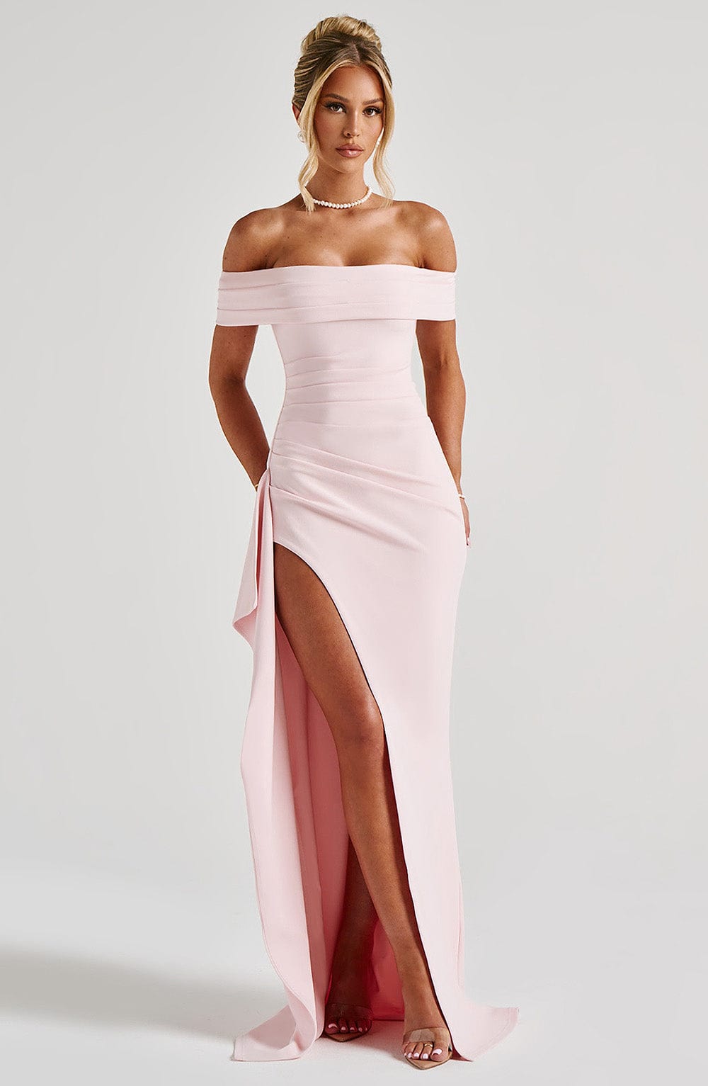 Valentisse | Off-shoulder silhouette